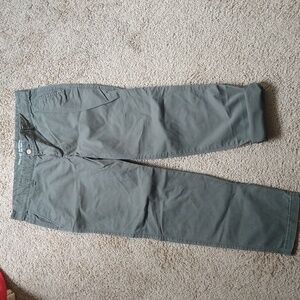 GAP Girlfriend Khakis!!!